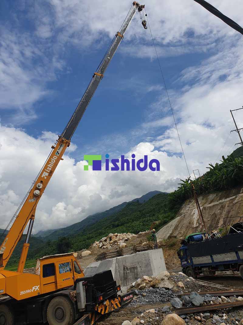 Ishida Việt Nam - Sự Lựa Chọn Xe Cẩu Phù Hợp Cho Các Công Trình Địa Hình Núi Cao Và Khu Vực Xây Dựng Khó Khăn