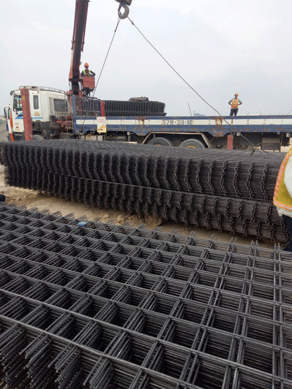 Dịch vụ cẩu lưới thép hàn