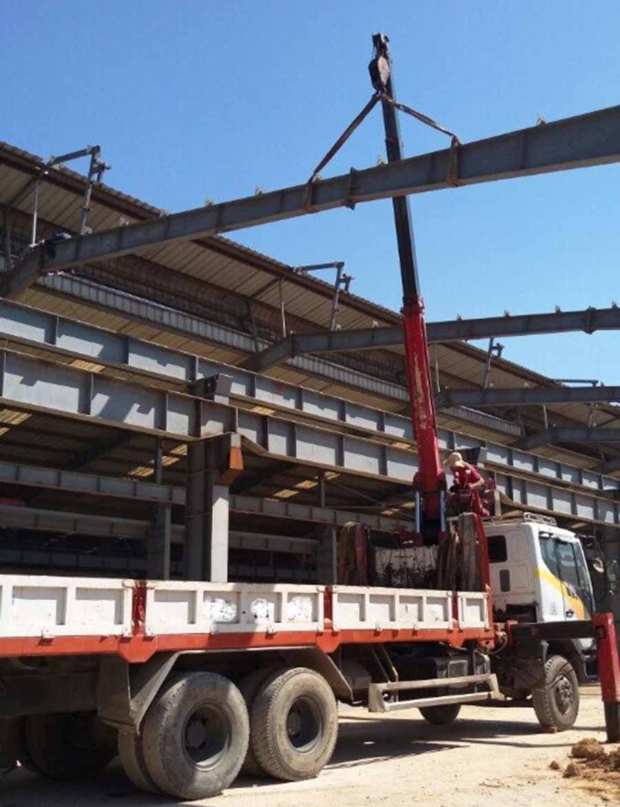 Dịch vụ thuê xe cẩu chở hàng