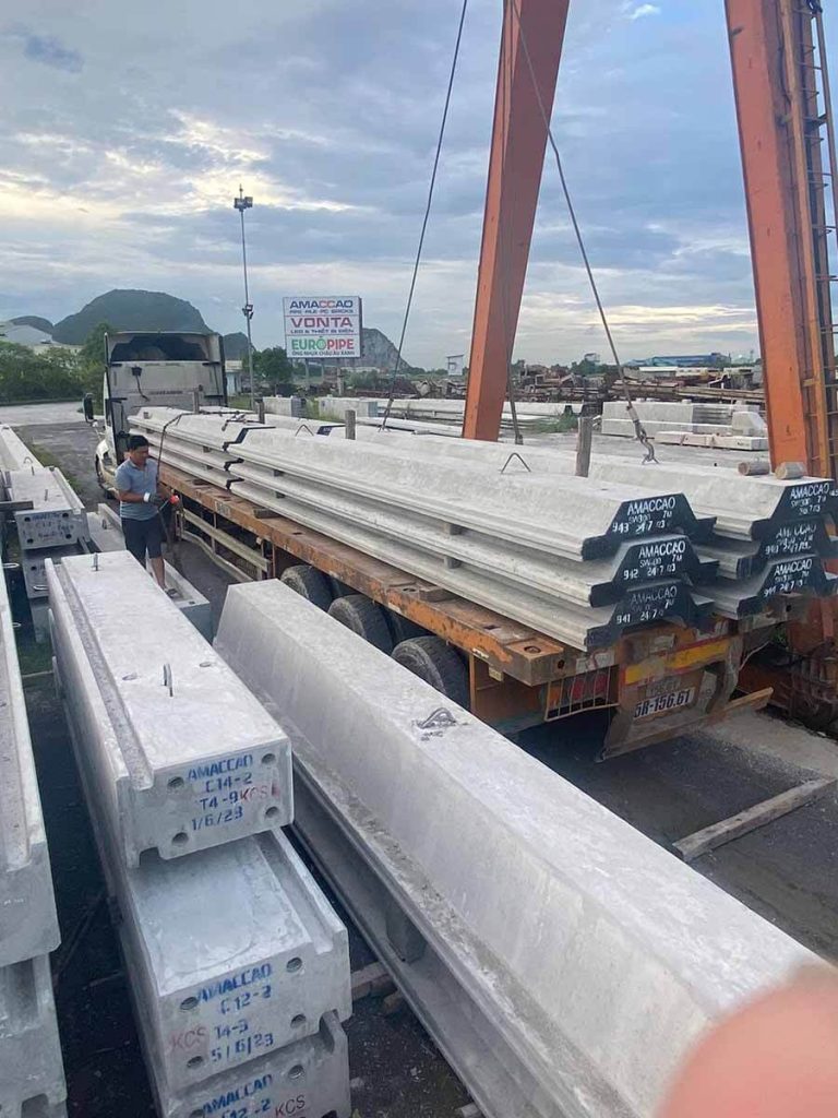 DỊCH VỤ THUÊ XE CẨU BÊ TÔNG ĐÚC SẴN 3 Dịch vụ thuê xe cẩu bê tông đúc sẵn