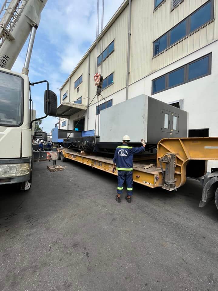 DỊCH VỤ THUÊ XE CẨU THÁO DỠ MÁY MÓC THIẾT BỊ 8 Thuê xe cẩu tháo dỡ máy móc thiết bị