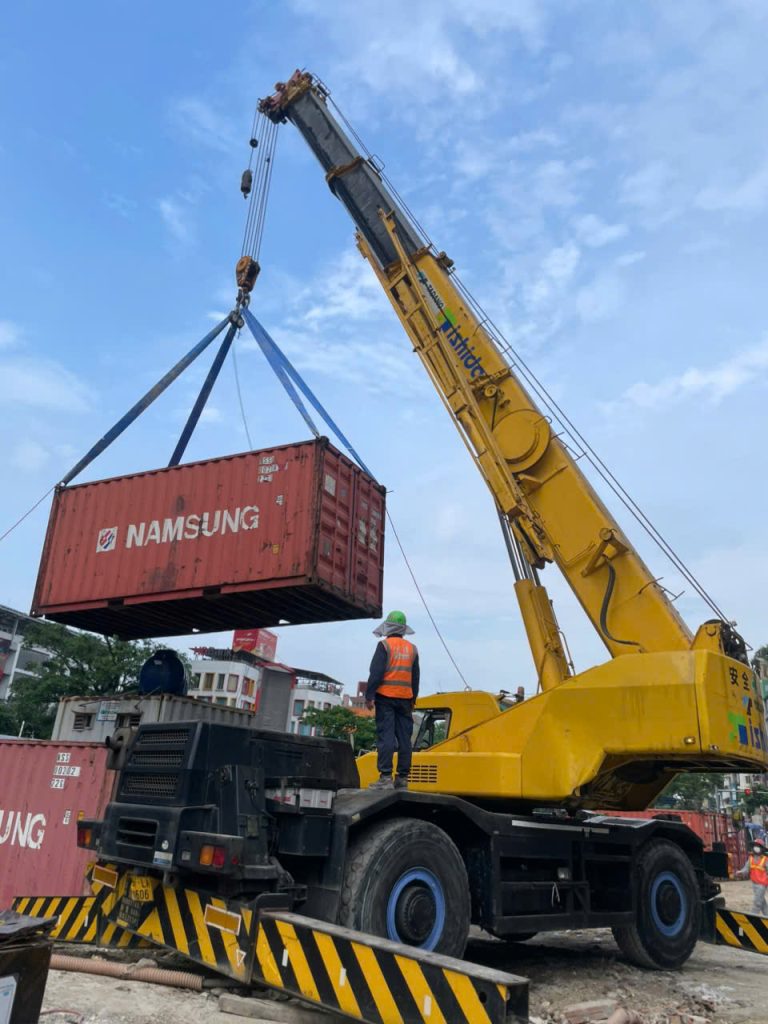 Dịch Vụ Thuê Xe Cẩu Tại Dương Nội Giá Rẻ 2 thue xe cau tai duong noi 4