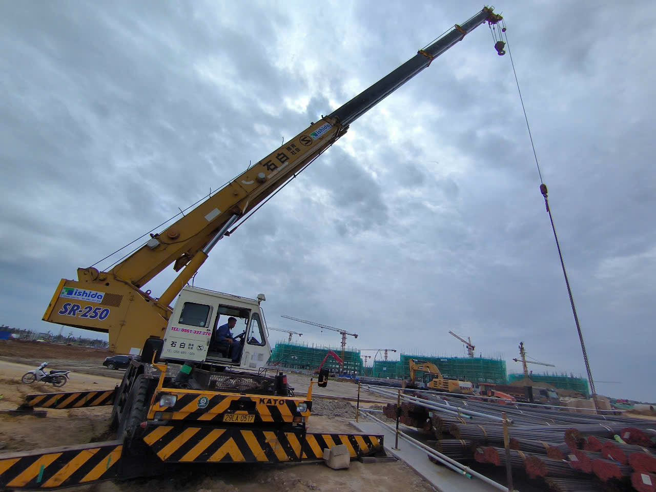 Thuê xe cẩu tại Yên Mỹ Hưng Yên